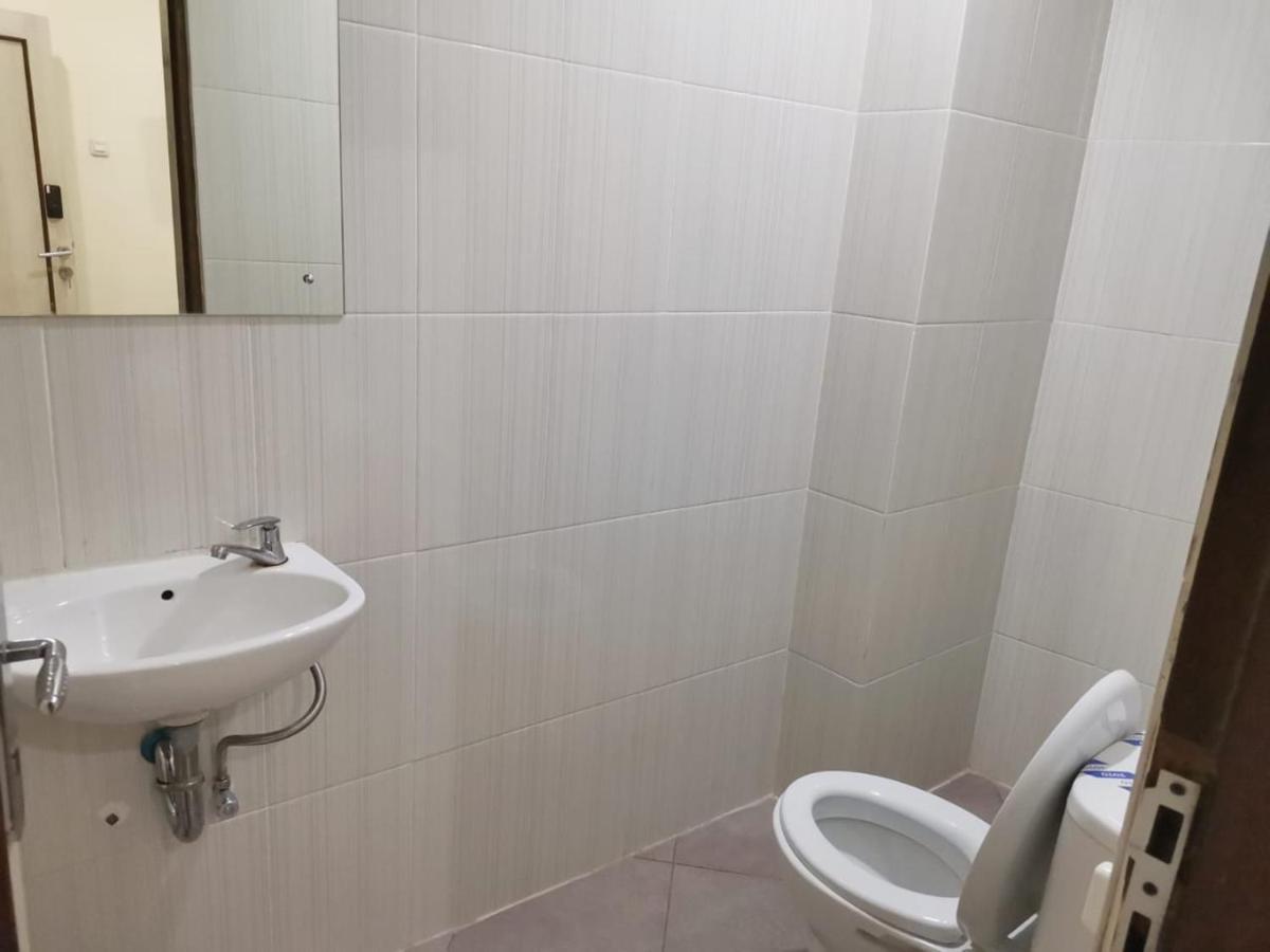 Hotel Nusantara Indah Syariah Jakarta Eksteriør billede